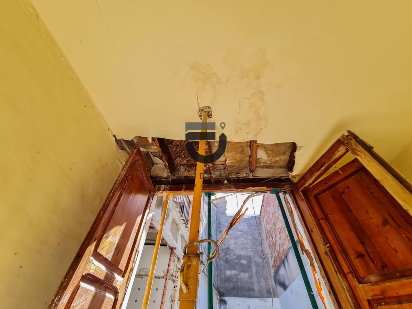 4 bedroom Finca/Country House for sale in Alqueria de la Comtessa - € 79,000 (Ref: 9591521)