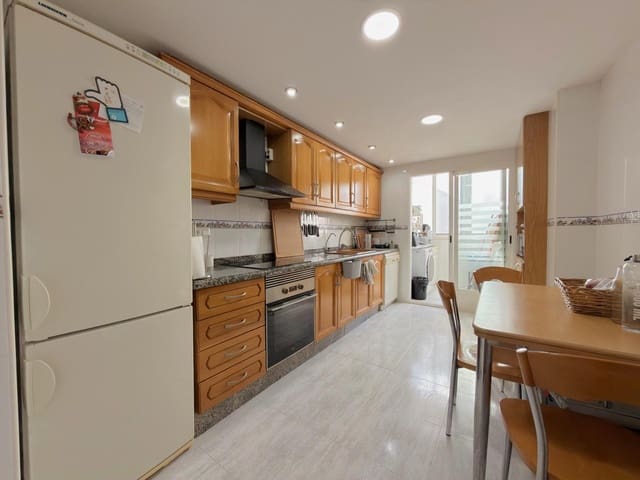 3 camera da letto Appartamento in vendita in Gandia con garage - 190.000 € (Rif: 9596373)