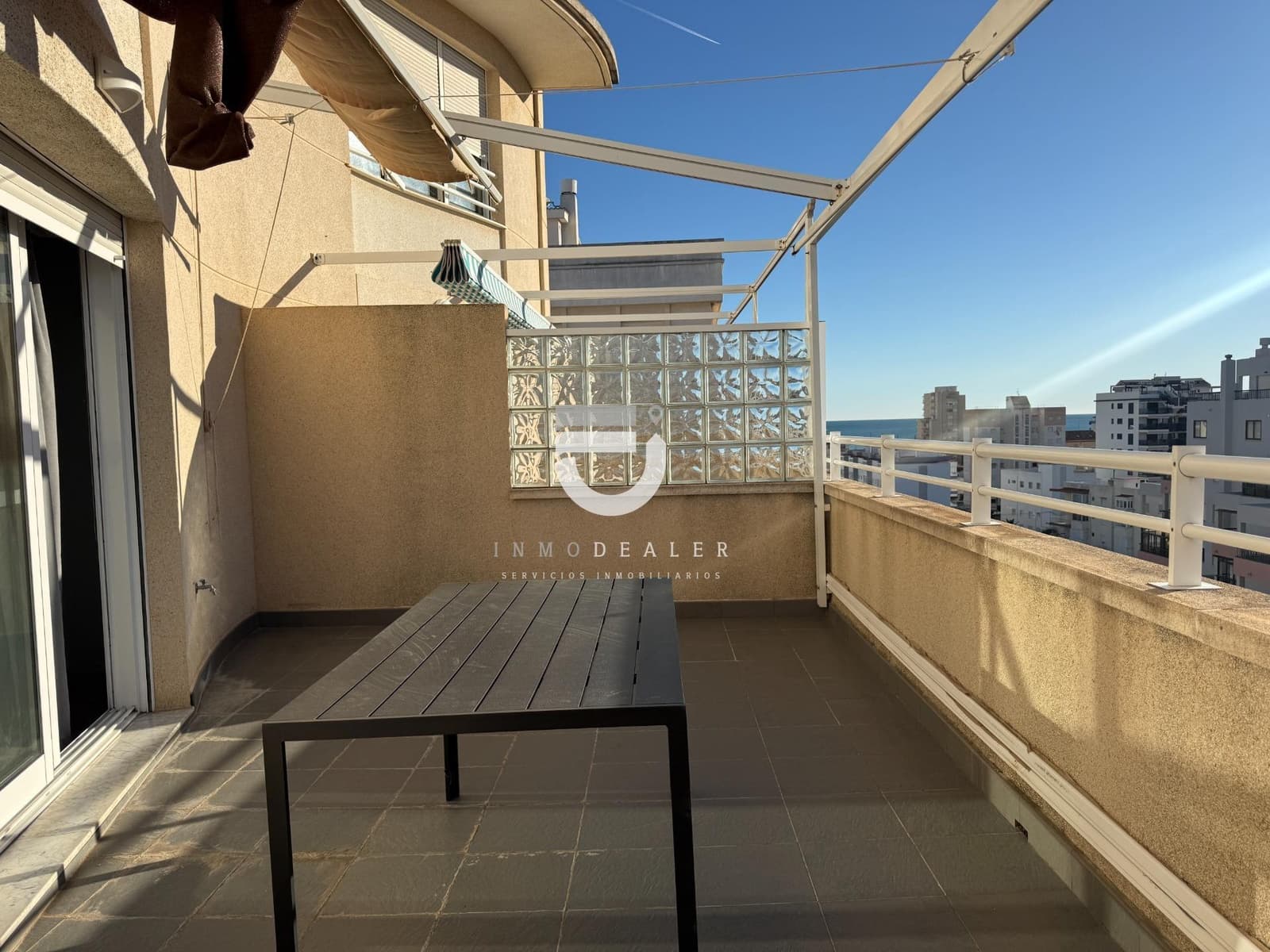 3 bedroom Apartment for sale in Gandia with pool - € 290,000 (Ref: 9625893)