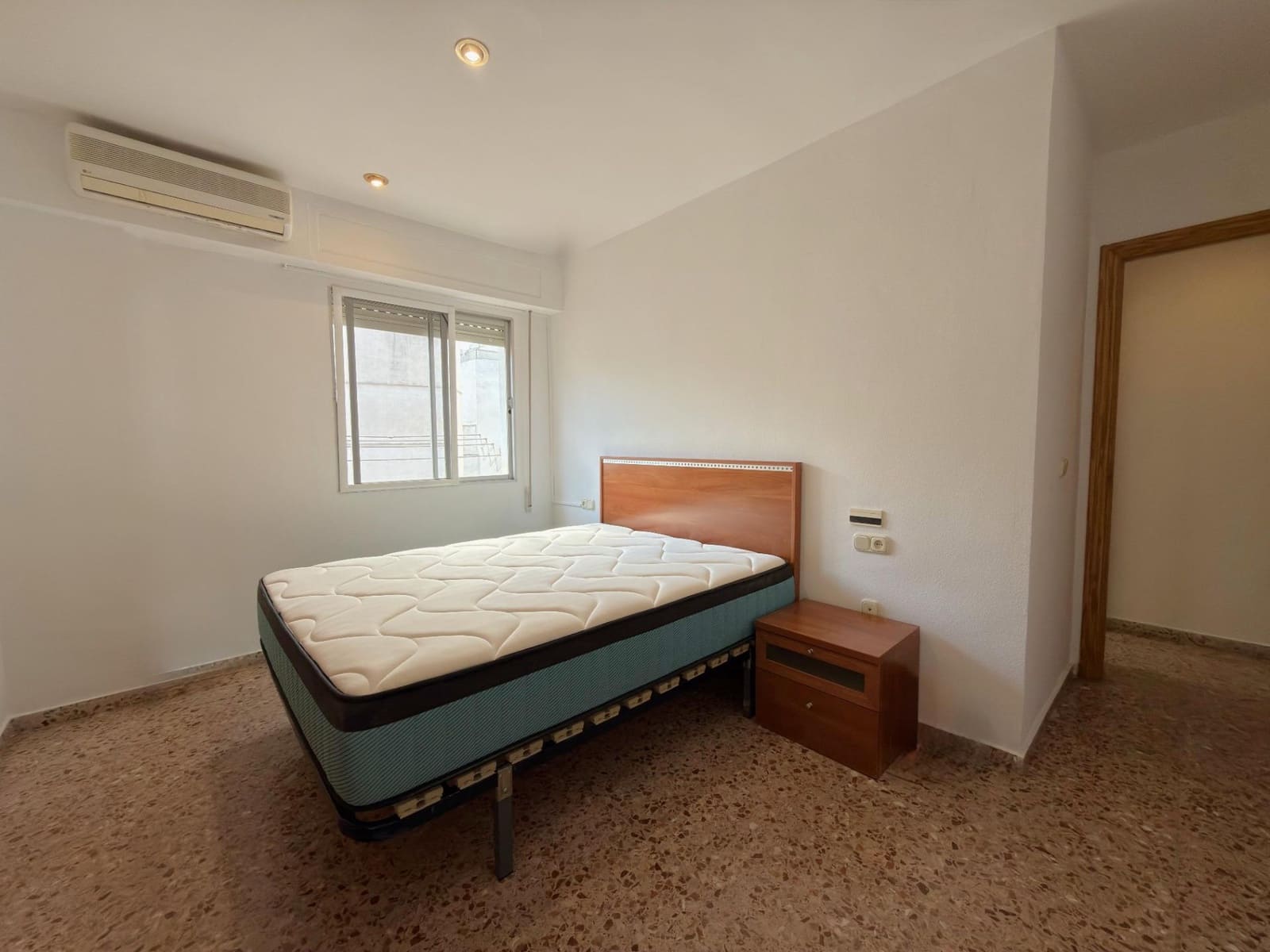 3 makuuhuone Asunto myytävänä paikassa Gandia - 157 500 € (Ref: 9666745)