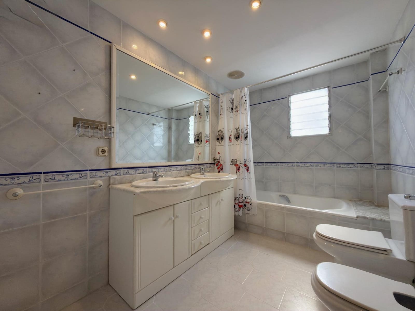 3 makuuhuone Asunto myytävänä paikassa Gandia - 157 500 € (Ref: 9666745)