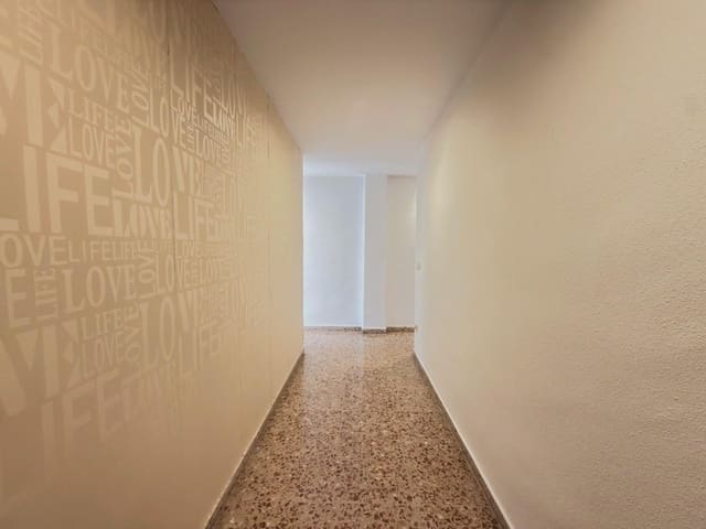 3 makuuhuone Asunto myytävänä paikassa Gandia - 157 500 € (Ref: 9666745)