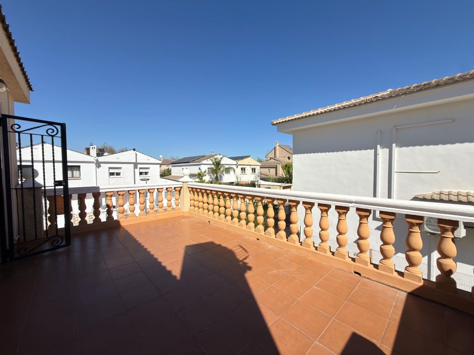 4 quarto Moradia para venda em Gandia com garagem - 517 000 € (Ref: 9720139)