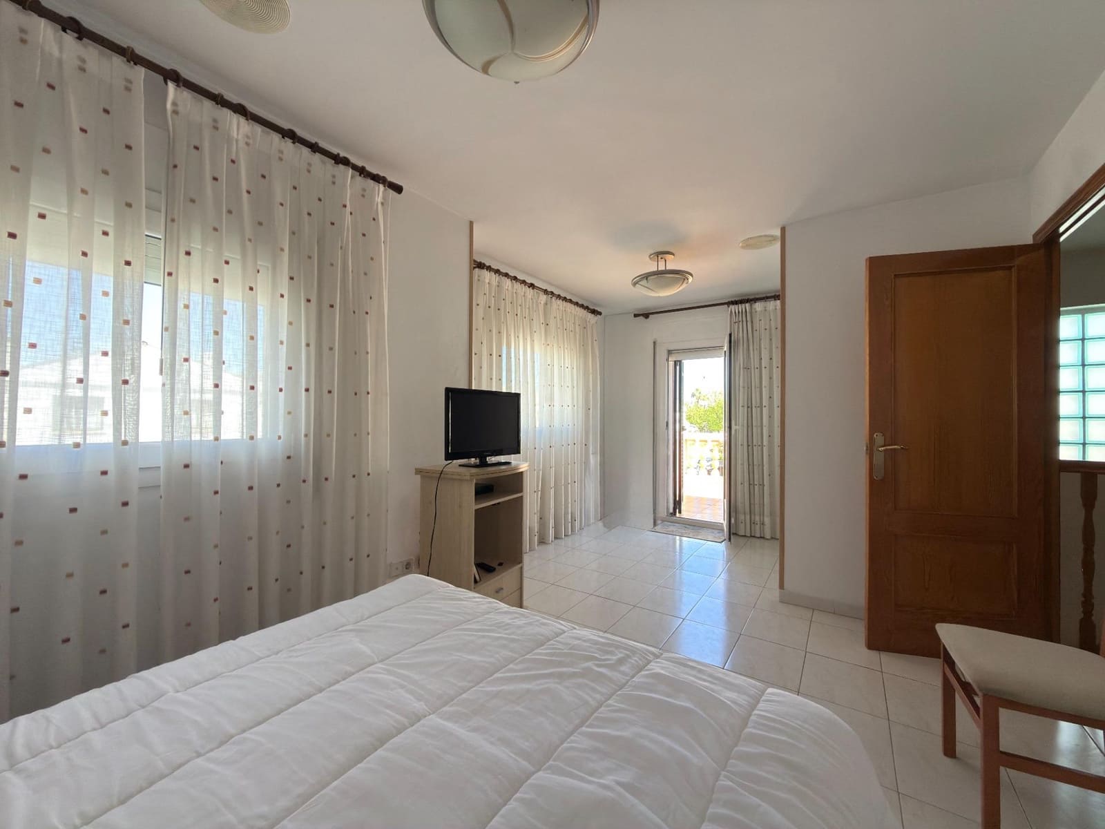 4 quarto Moradia para venda em Gandia com garagem - 517 000 € (Ref: 9720139)