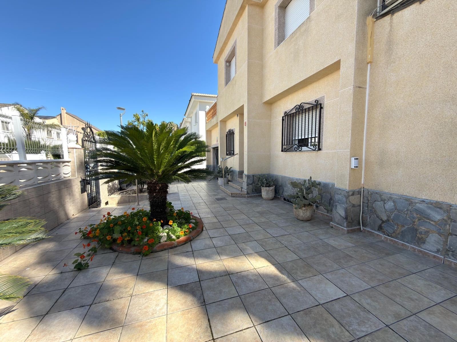 4 quarto Moradia para venda em Gandia com garagem - 517 000 € (Ref: 9720139)