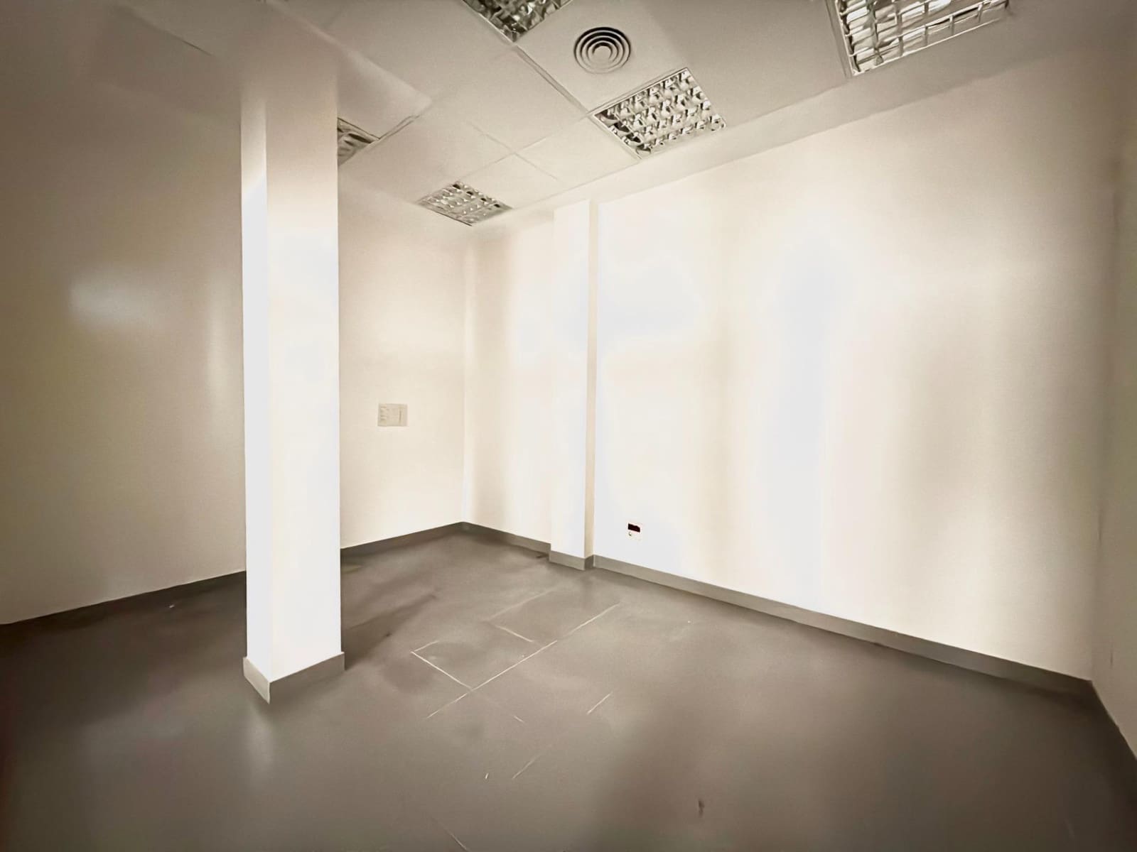 16 quarto Comercial para venda em Gandia - 265 000 € (Ref: 9726823)