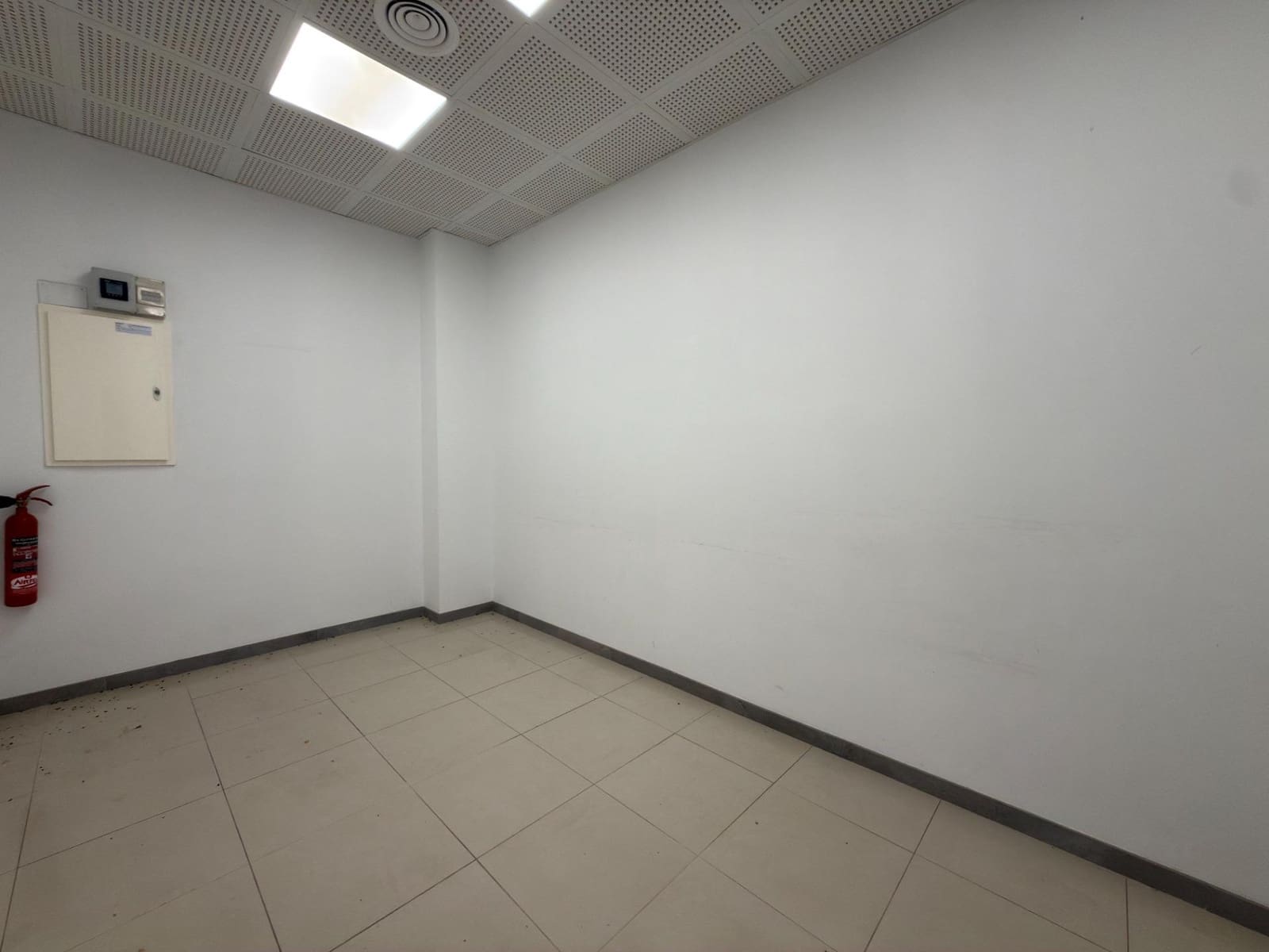 16 quarto Comercial para venda em Gandia - 265 000 € (Ref: 9726823)