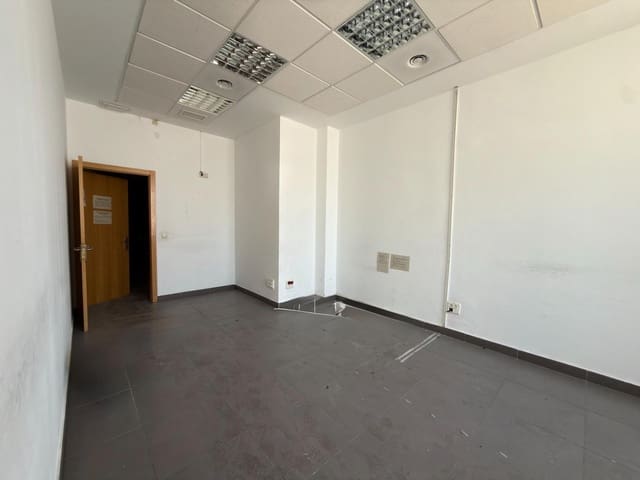 16 quarto Comercial para venda em Gandia - 265 000 € (Ref: 9726823)