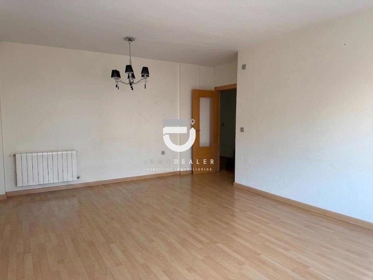 4 bedroom Flat for sale in Castalla - € 210,000 (Ref: 9762113)