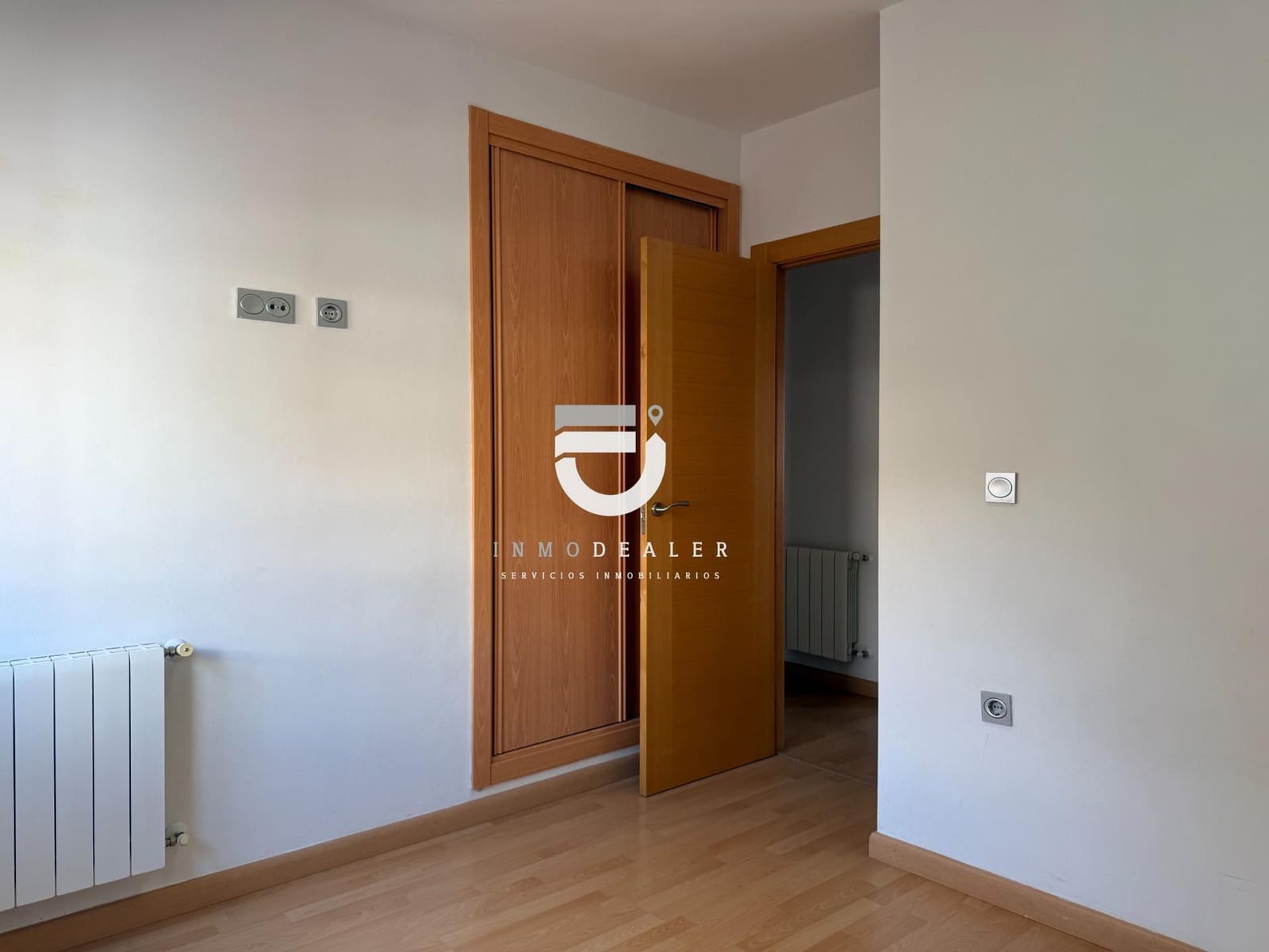 4 bedroom Flat for sale in Castalla - € 210,000 (Ref: 9762113)