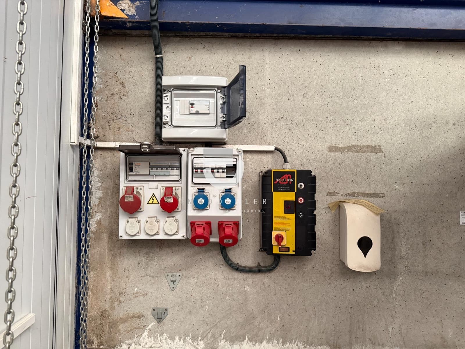 2 Zimmer Firma/Unternehmen zu vermieten in Rafelcofer - 2.500 € (Ref: 9773268)