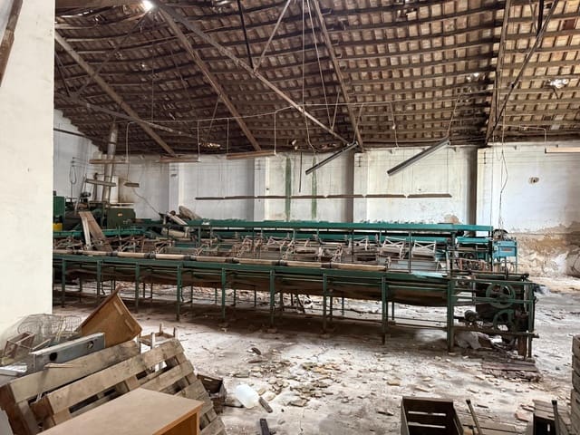 Area Edificabile in vendita in Oliva Pueblo, Oliva - 265.000 € (Rif: 9794839)