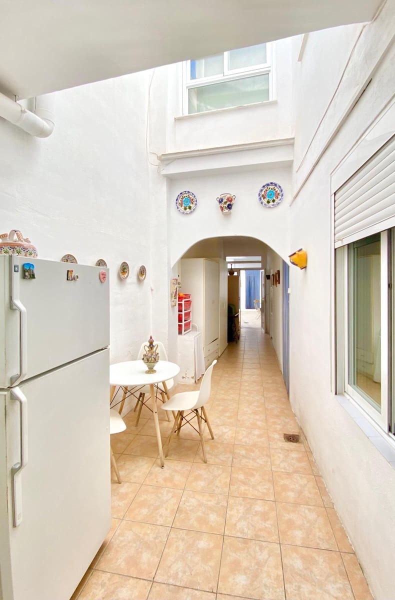 5 soveværelse Byhus til salg i Real de Gandia - € 215.000 (Ref: 9794840)