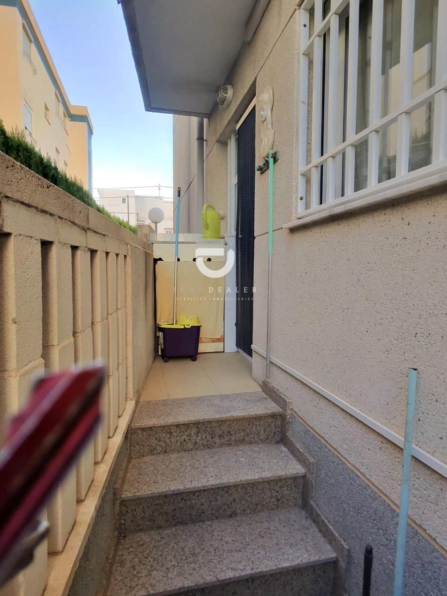 3 bedroom Apartment for sale in Daimus with pool - € 190,000 (Ref: 9794841)