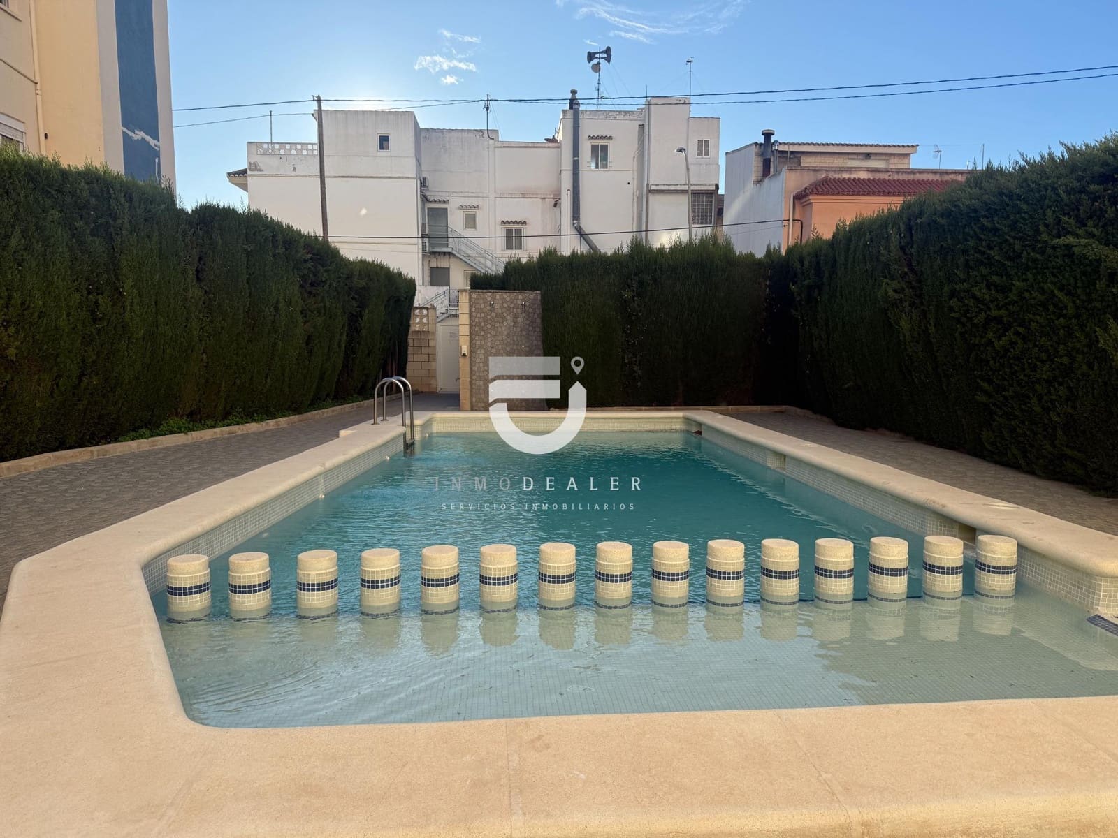 3 bedroom Apartment for sale in Daimus with pool - € 190,000 (Ref: 9794841)