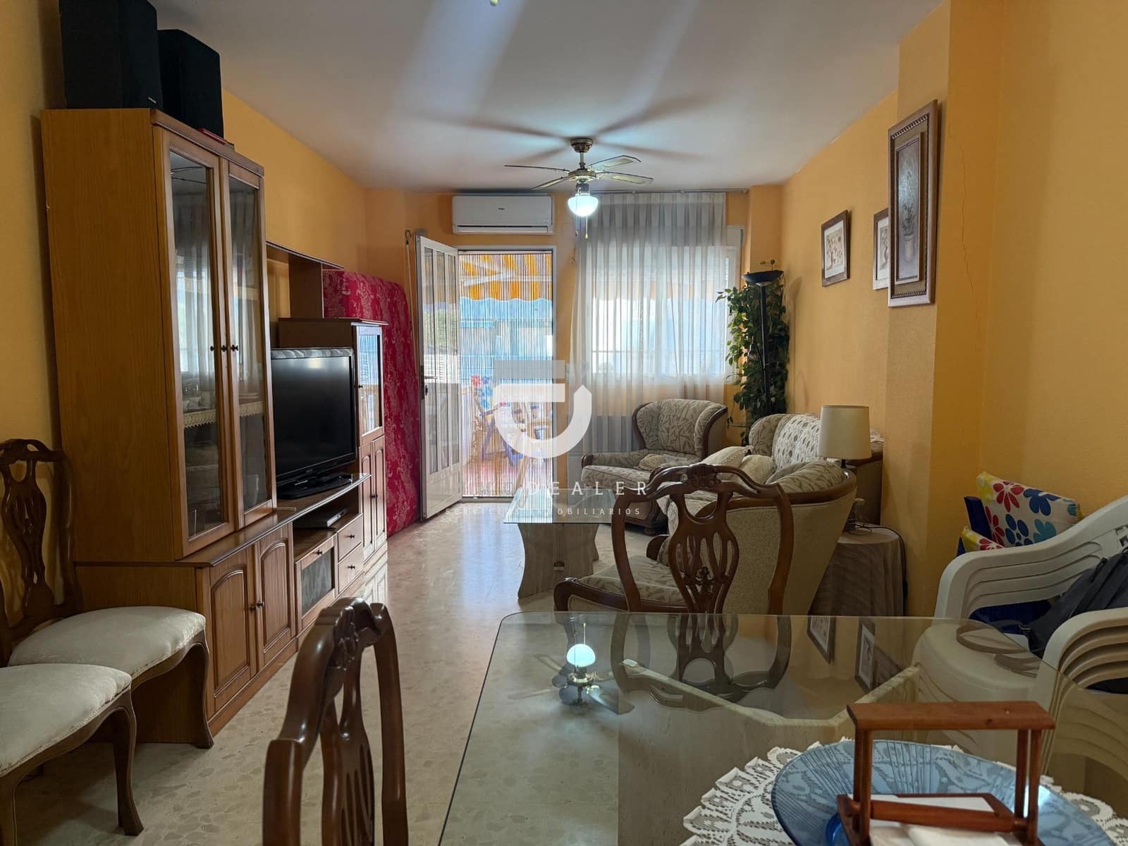 3 bedroom Apartment for sale in Daimus with pool - € 190,000 (Ref: 9794841)