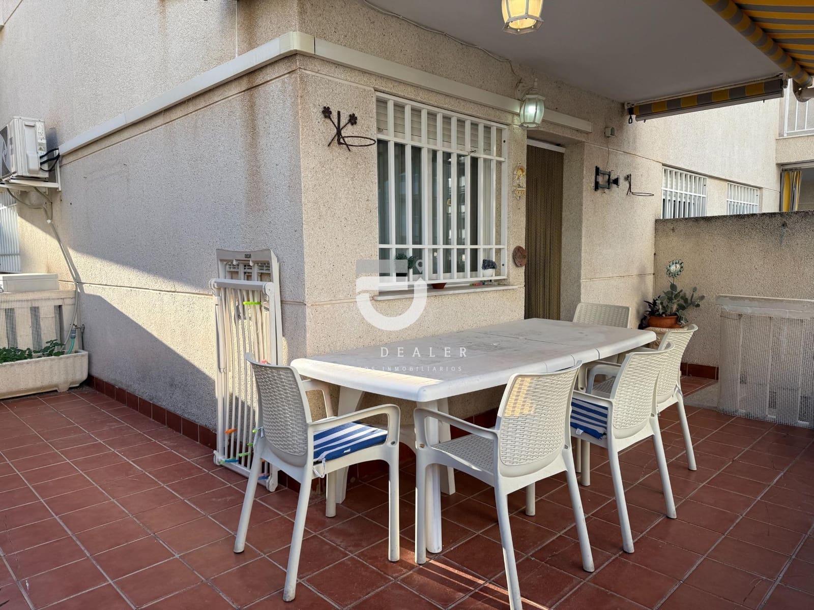 3 bedroom Apartment for sale in Daimus with pool - € 190,000 (Ref: 9794841)