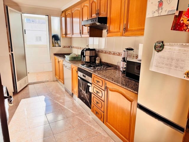 3 sovrum Lägenhet till salu i Gandia med garage - 188 000 € (Ref: 9794842)