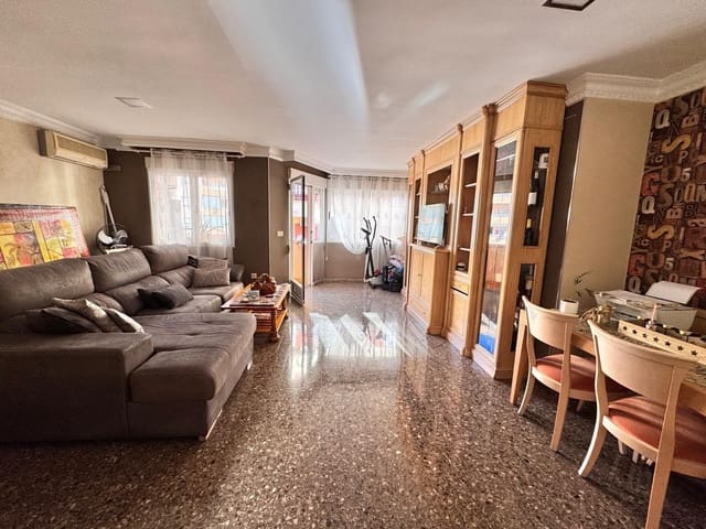 3 sovrum Lägenhet till salu i Gandia med garage - 188 000 € (Ref: 9794842)