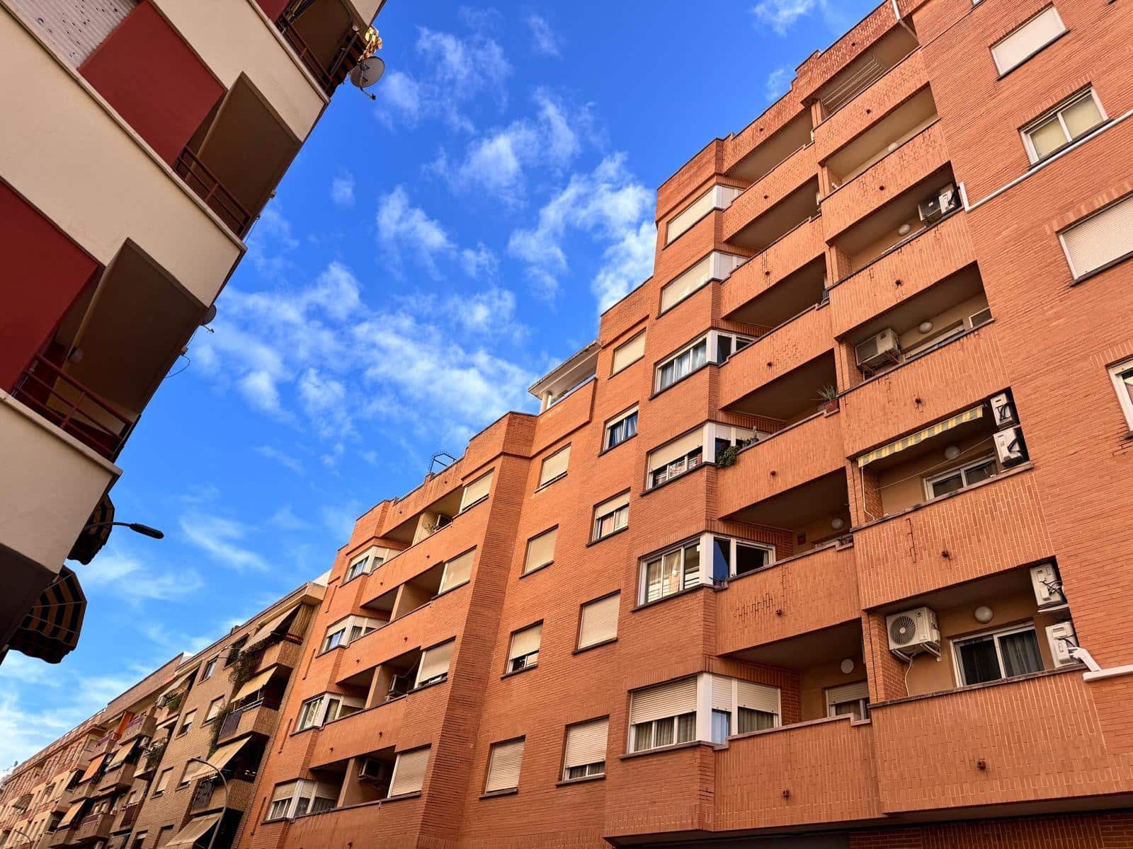 3 sovrum Lägenhet till salu i Gandia med garage - 188 000 € (Ref: 9794842)