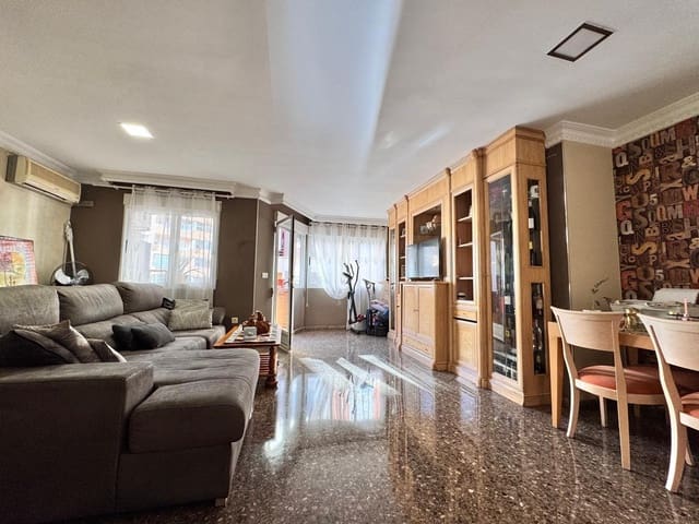 3 sovrum Lägenhet till salu i Gandia med garage - 188 000 € (Ref: 9794842)