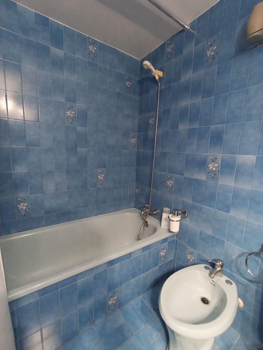 4 bedroom Flat for sale in Gandia - € 196,000 (Ref: 9794845)