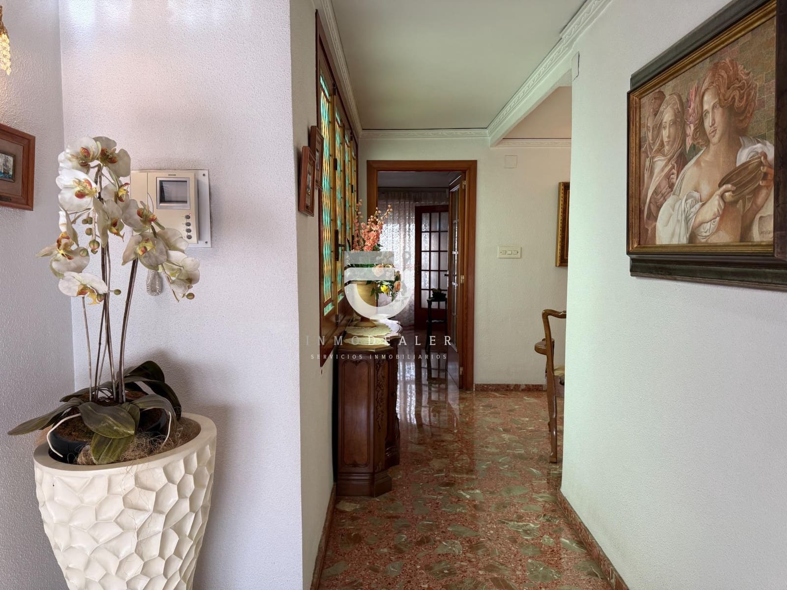 8 soveværelse Lejlighed til salg i Oliva - € 315.000 (Ref: 9794847)