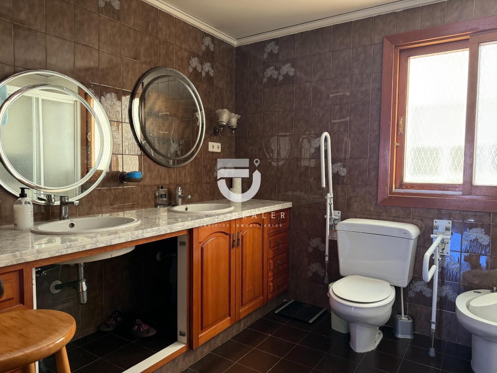 8 soveværelse Lejlighed til salg i Oliva - € 315.000 (Ref: 9794847)