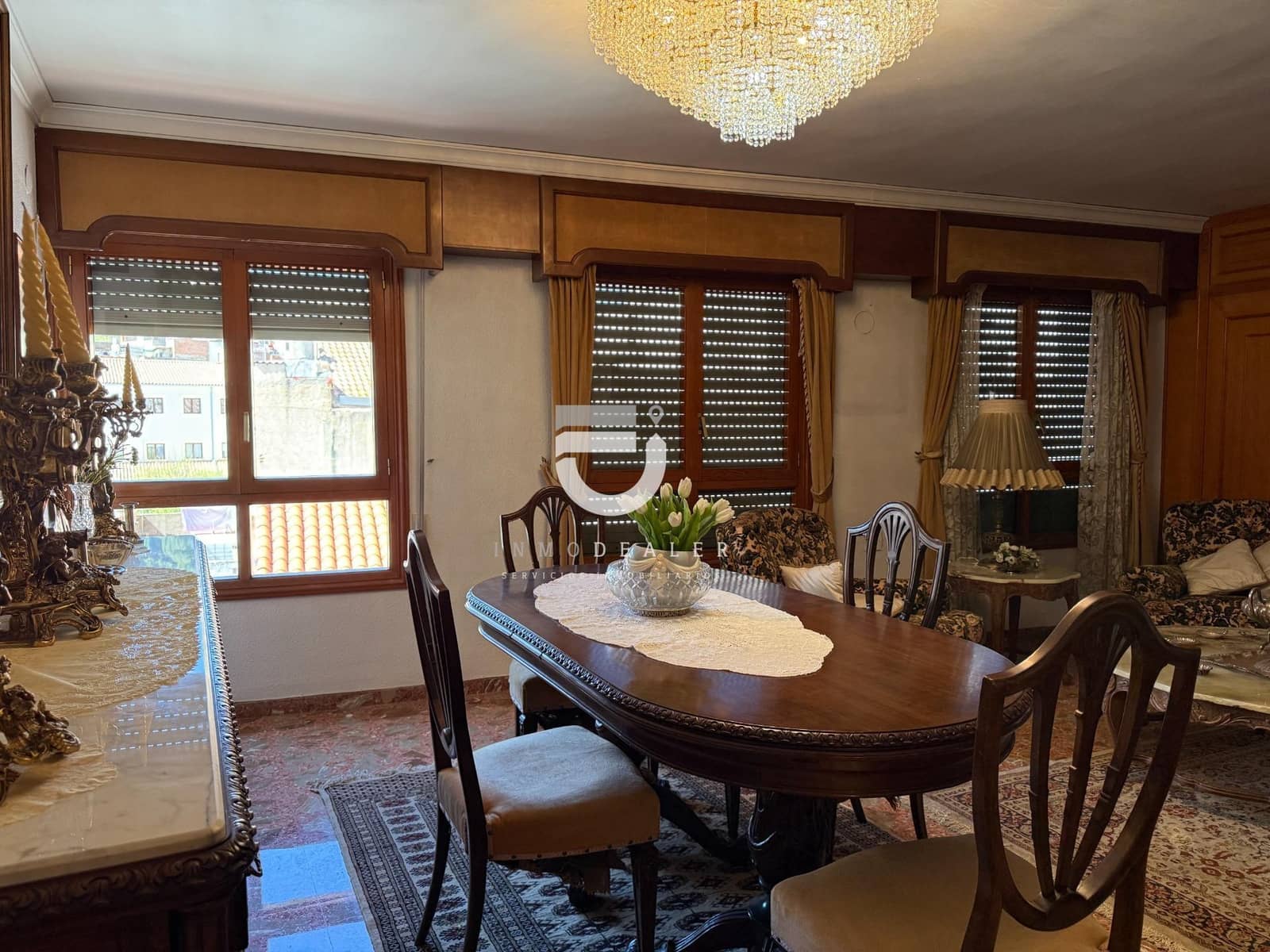 8 soveværelse Lejlighed til salg i Oliva - € 315.000 (Ref: 9794847)