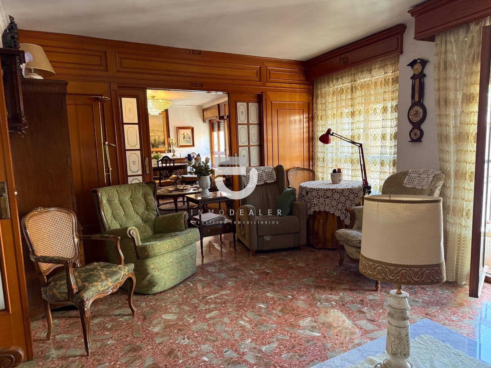 8 soveværelse Lejlighed til salg i Oliva - € 315.000 (Ref: 9794847)