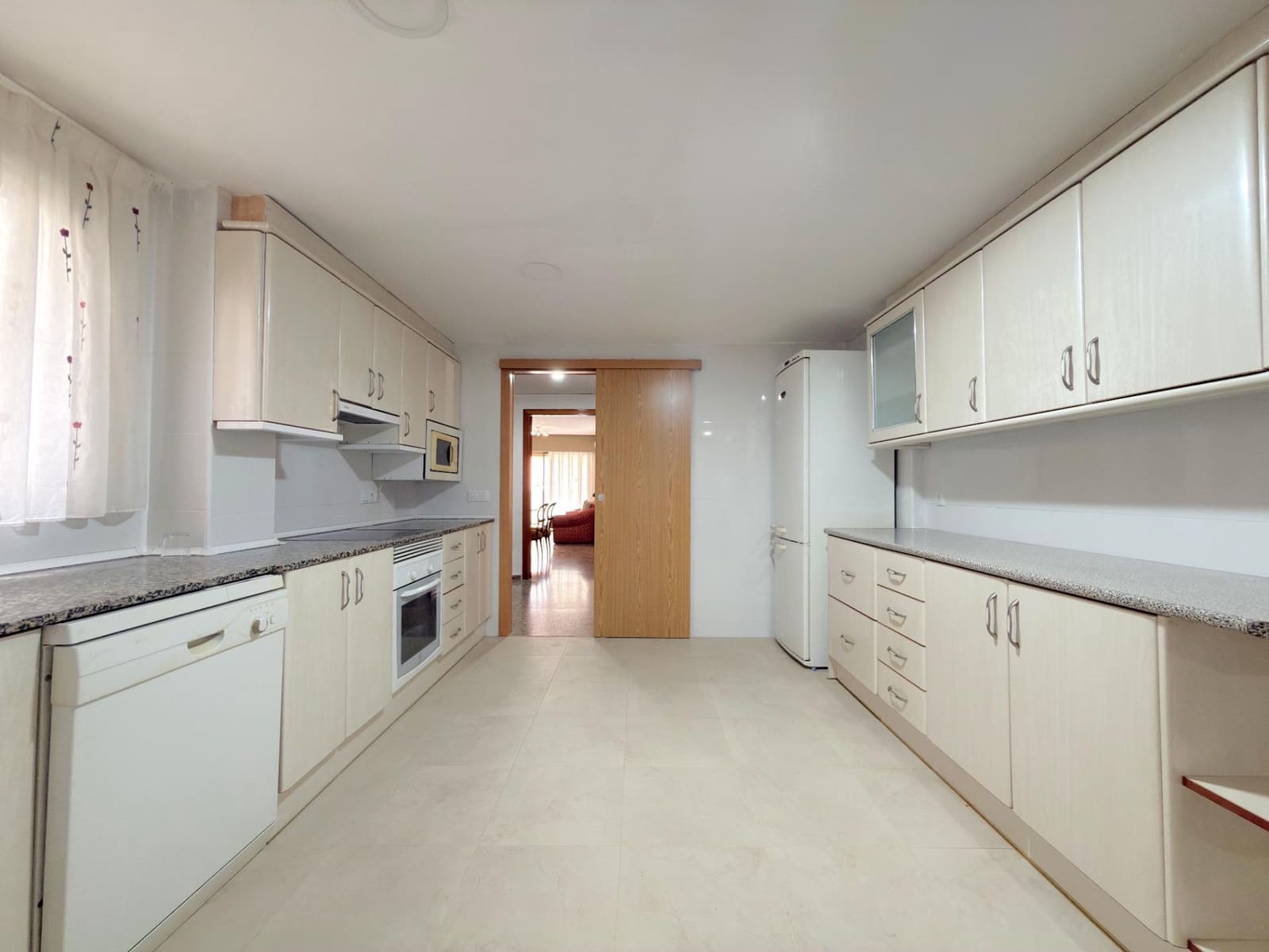 4 soverom Leilighet til salgs i Gandia - € 210 000 (Ref: 9799420)