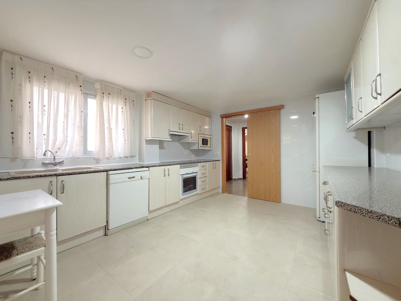 4 soverom Leilighet til salgs i Gandia - € 210 000 (Ref: 9799420)