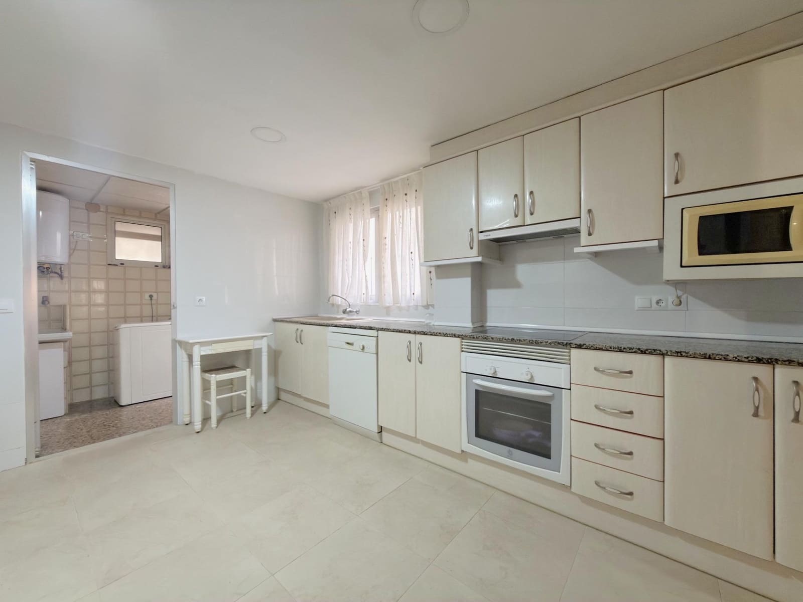 4 soverom Leilighet til salgs i Gandia - € 210 000 (Ref: 9799420)