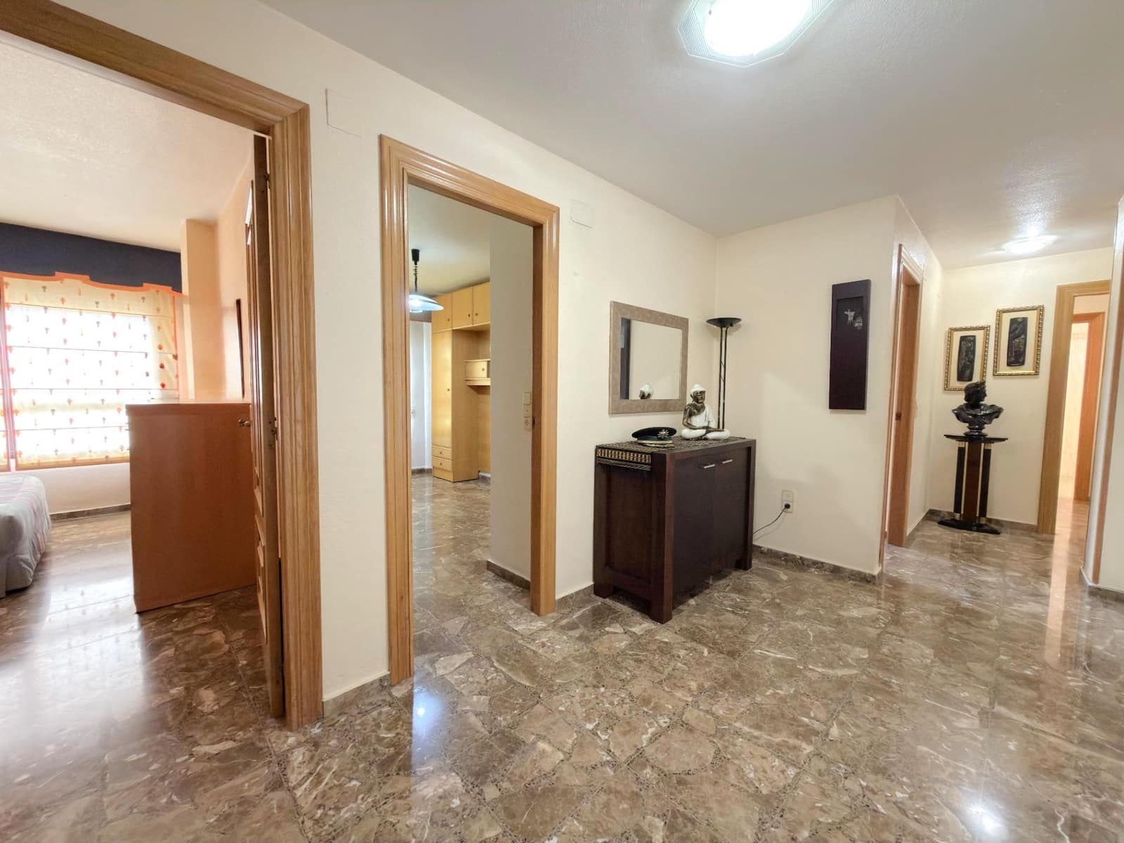 4 slaapkamer Flat te koop in Oliva - € 309.000 (Ref: 9808138)