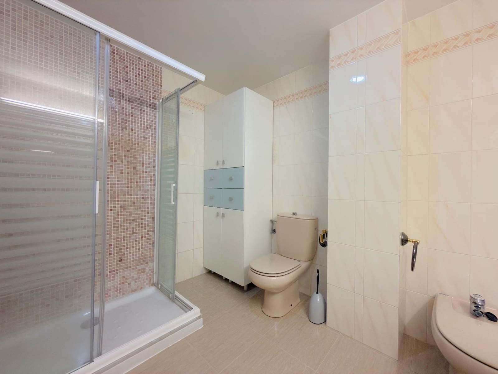 4 slaapkamer Flat te koop in Oliva - € 309.000 (Ref: 9808138)