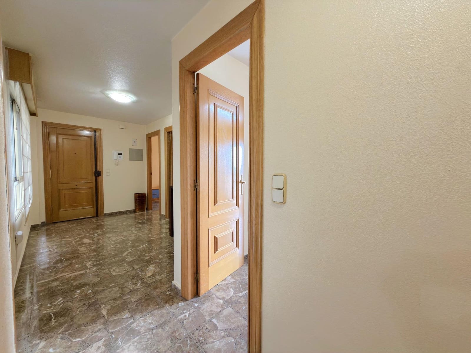 4 slaapkamer Flat te koop in Oliva - € 309.000 (Ref: 9808138)