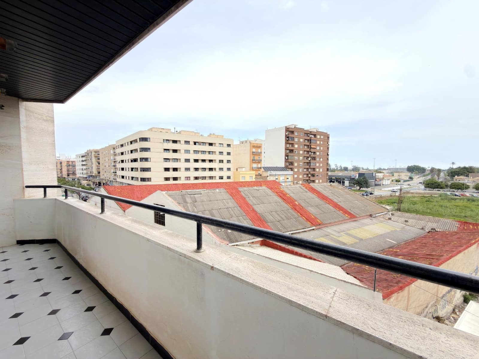 4 slaapkamer Flat te koop in Oliva - € 309.000 (Ref: 9808138)