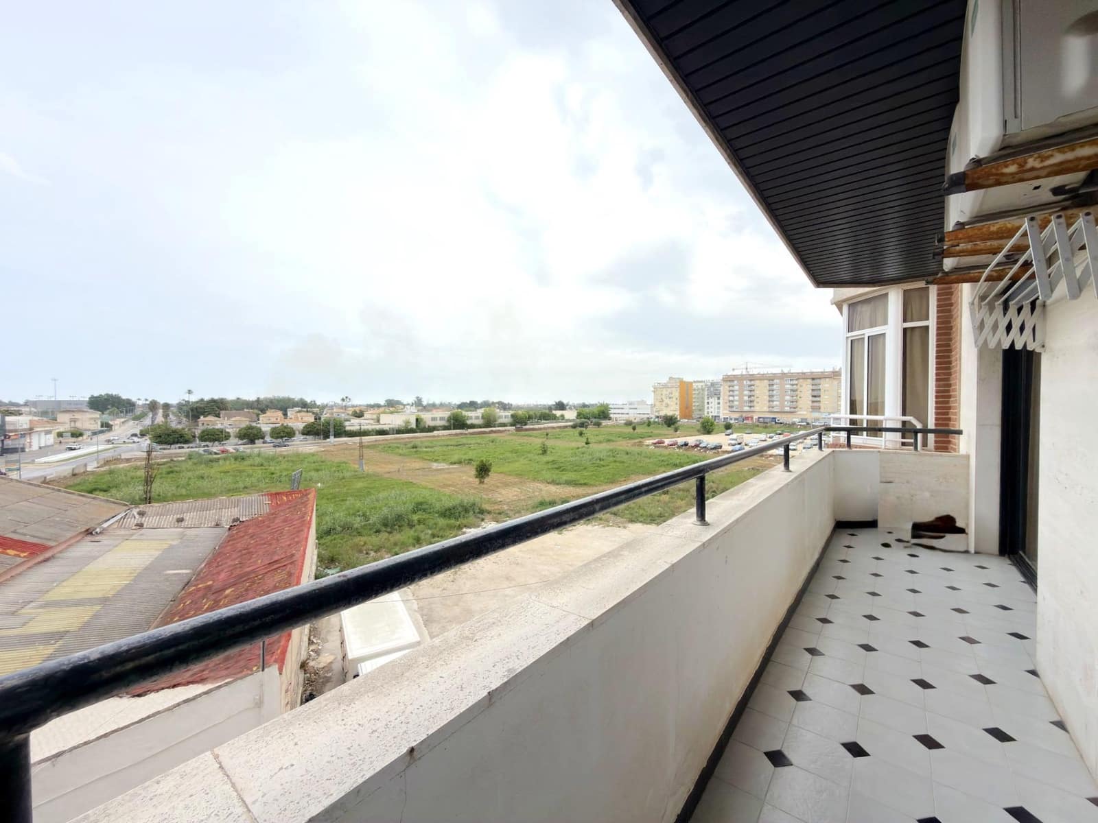 4 slaapkamer Flat te koop in Oliva - € 309.000 (Ref: 9808138)