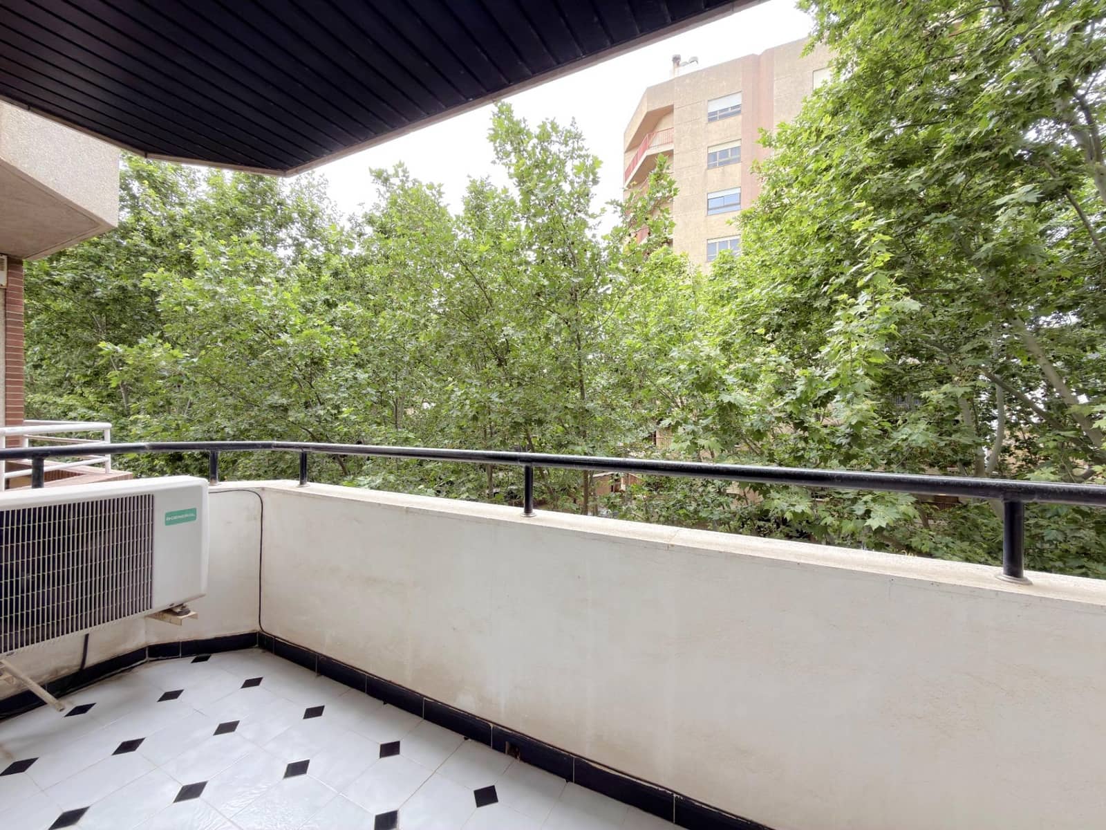 4 slaapkamer Flat te koop in Oliva - € 309.000 (Ref: 9808138)