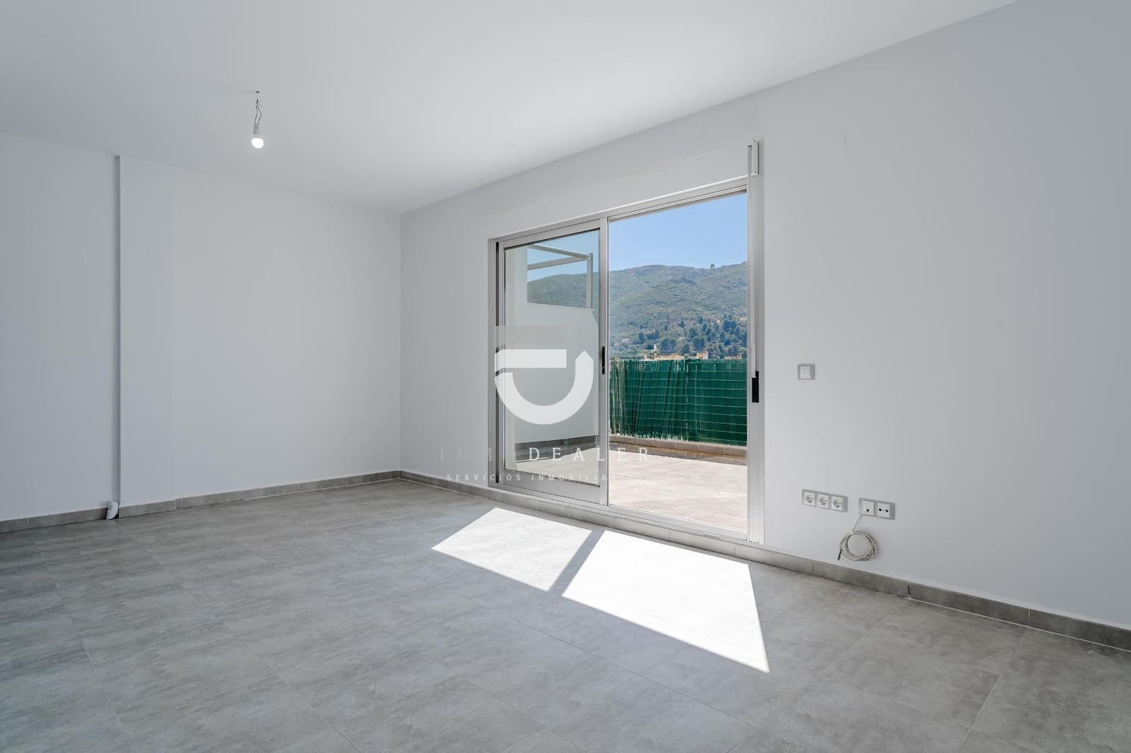 2 Zimmer Penthouse zu verkaufen in Adsubia mit Pool - 215.000 € (Ref: 9818034)