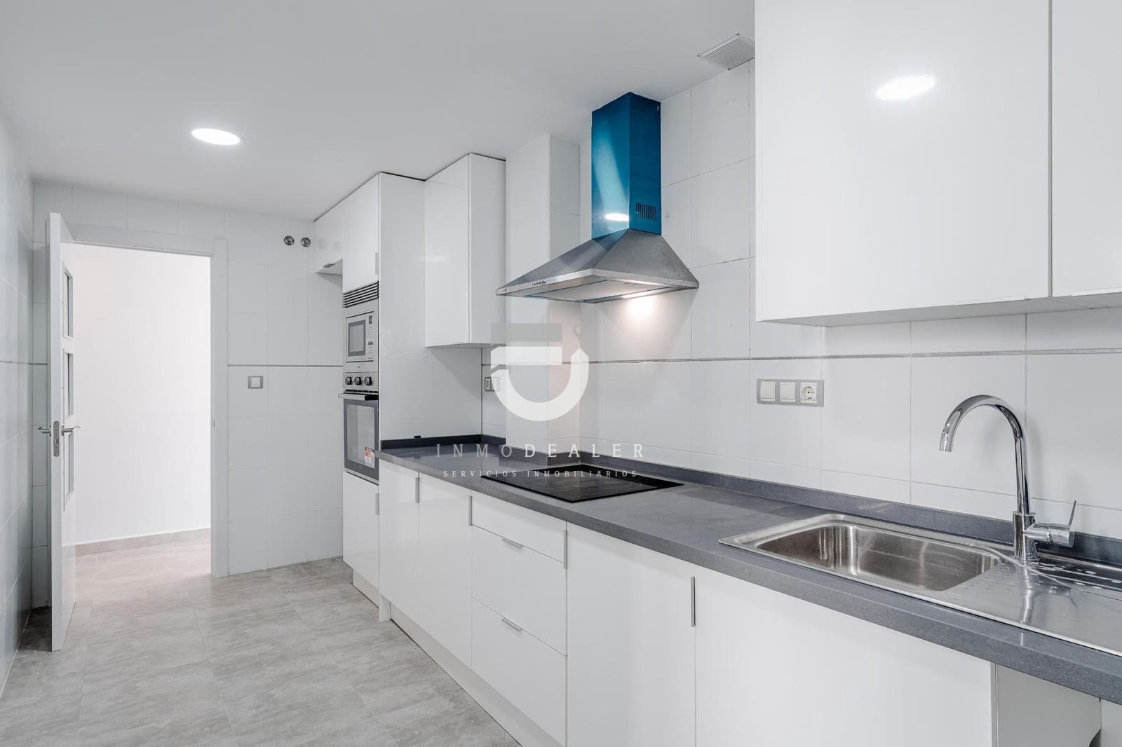 2 Zimmer Penthouse zu verkaufen in Adsubia mit Pool - 215.000 € (Ref: 9818034)