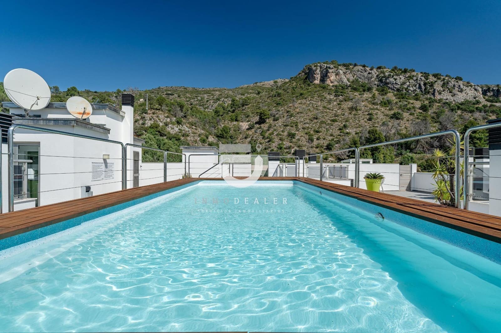 2 Zimmer Penthouse zu verkaufen in Adsubia mit Pool - 215.000 € (Ref: 9818034)