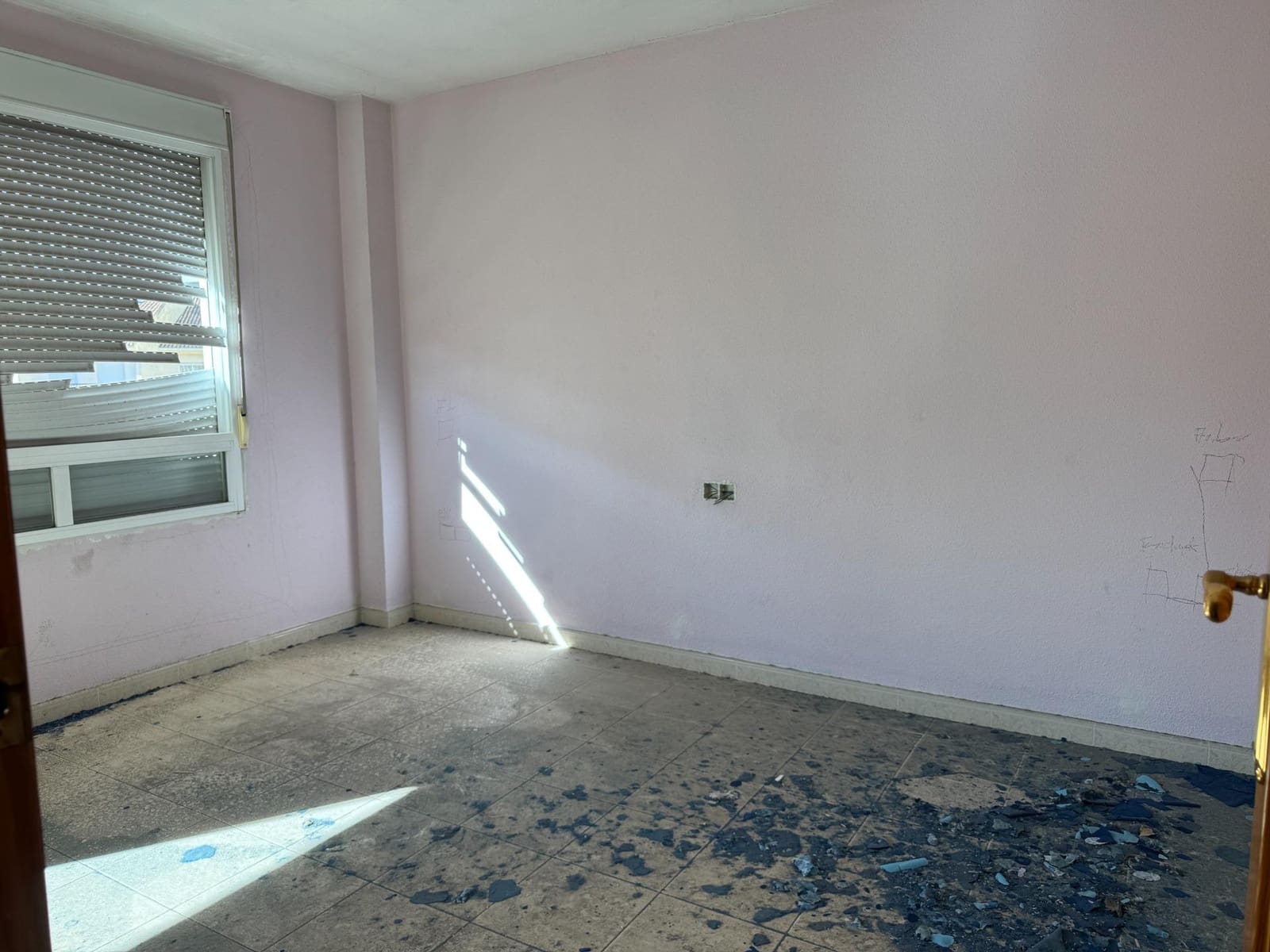 4 chambre Villa/Maison Mitoyenne à vendre à Gandia - 220 000 € (Ref: 9823052)