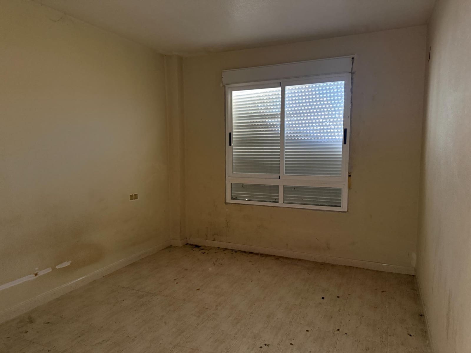 4 chambre Villa/Maison Mitoyenne à vendre à Gandia - 220 000 € (Ref: 9823052)