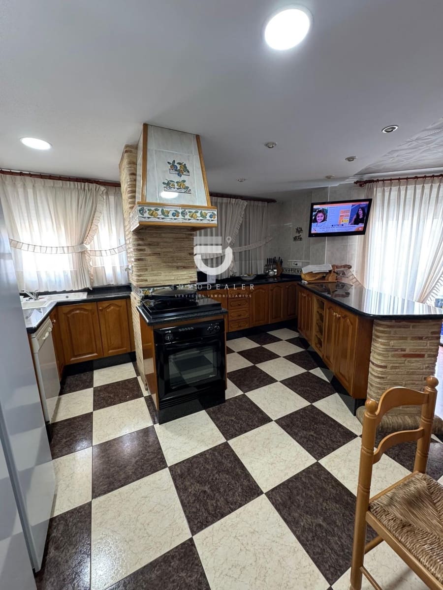 3 bedroom Flat for sale in Sueca - € 205,000 (Ref: 9833855)