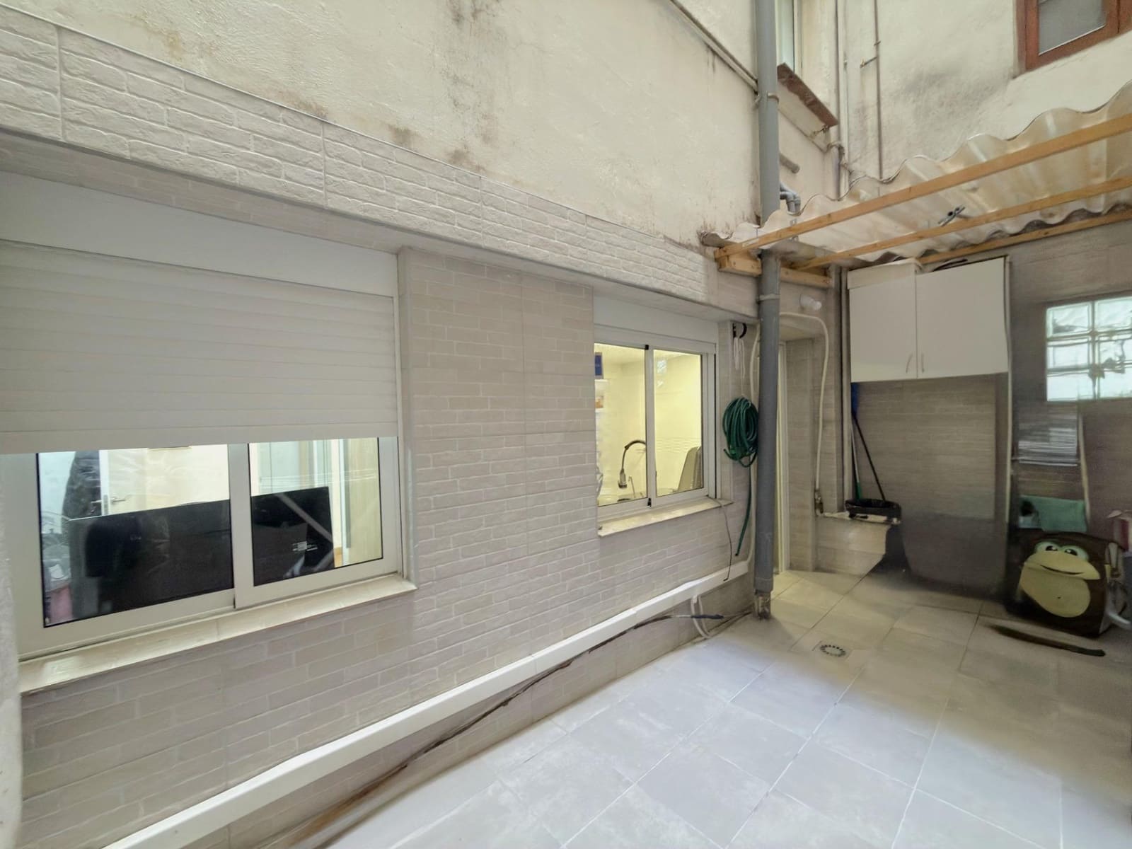 2 bedroom Flat for sale in Gandia - € 229,000 (Ref: 9843701)