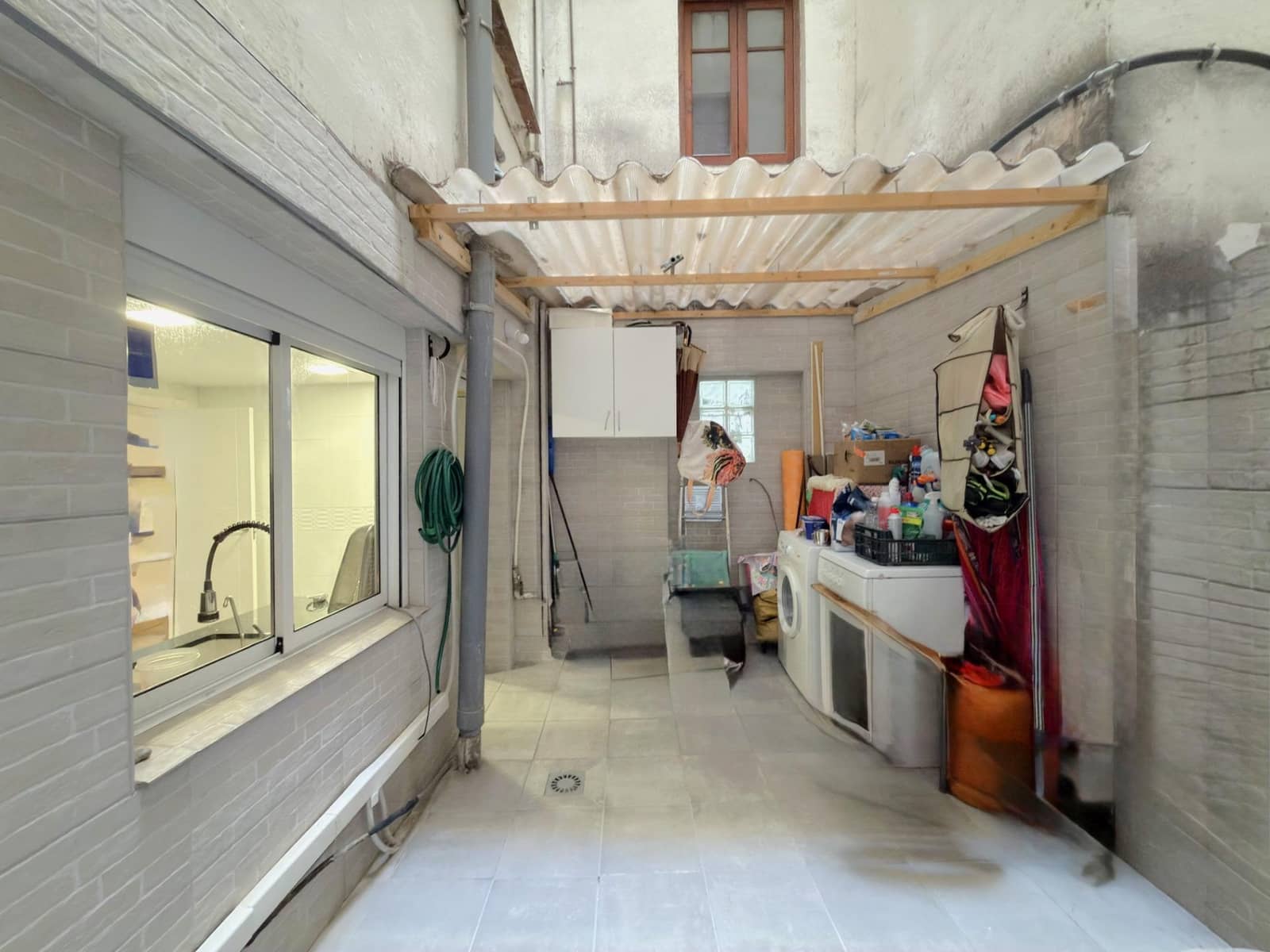 2 bedroom Flat for sale in Gandia - € 229,000 (Ref: 9843701)