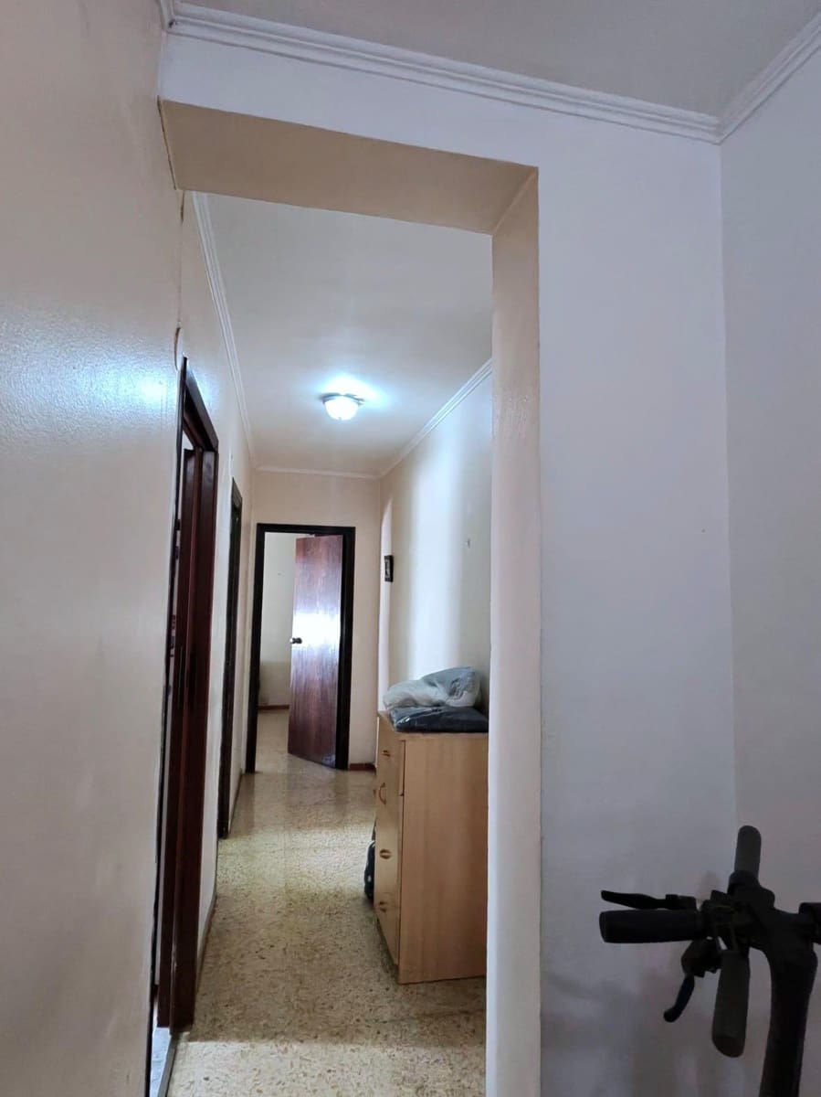 3 bedroom Flat for sale in Gandia - € 135,000 (Ref: 9843702)