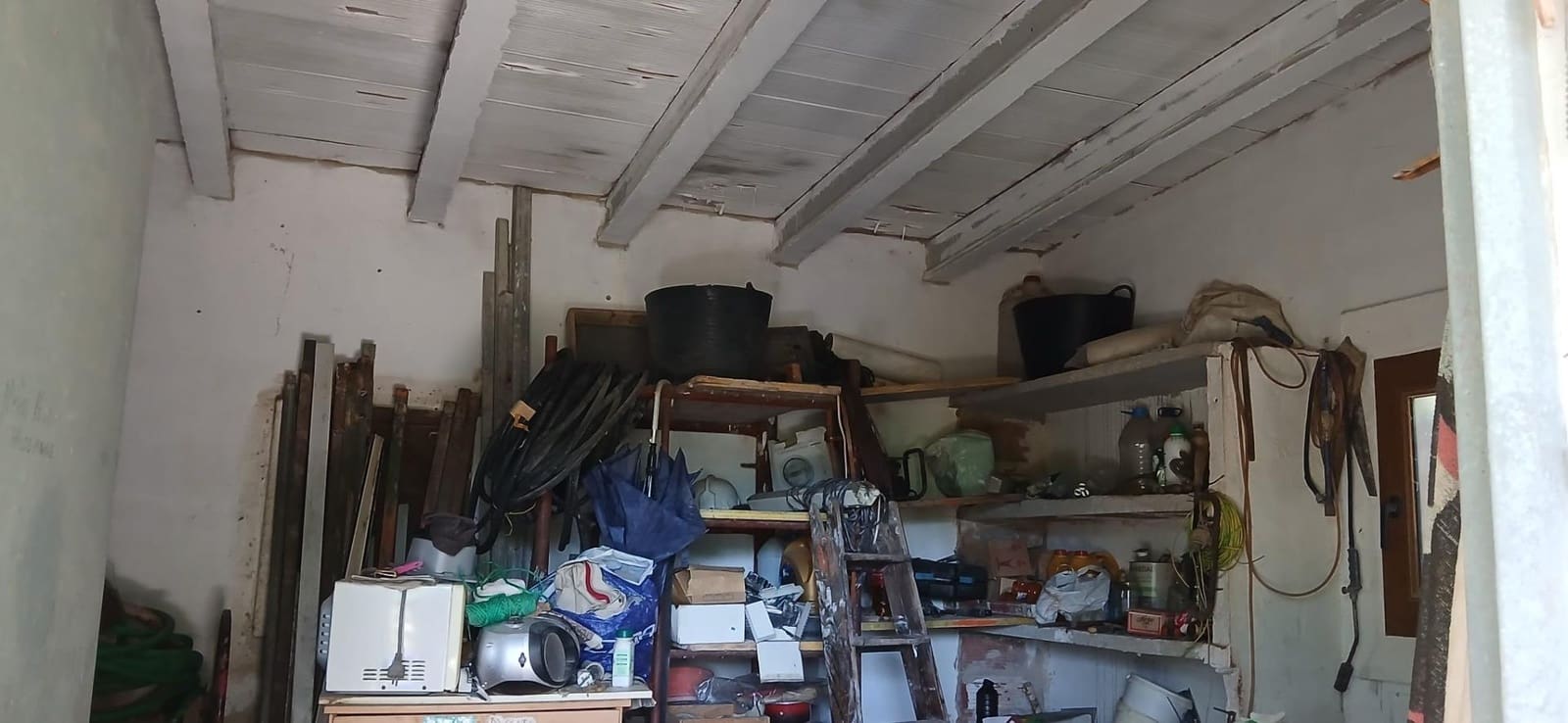 Grunde uden byggetilladelser til salg i Oliva - € 45.000 (Ref: 9846591)