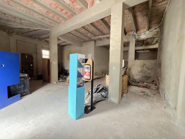 3 soveværelse Erhverv til salg i Gandia med garage - € 85.000 (Ref: 9865374)